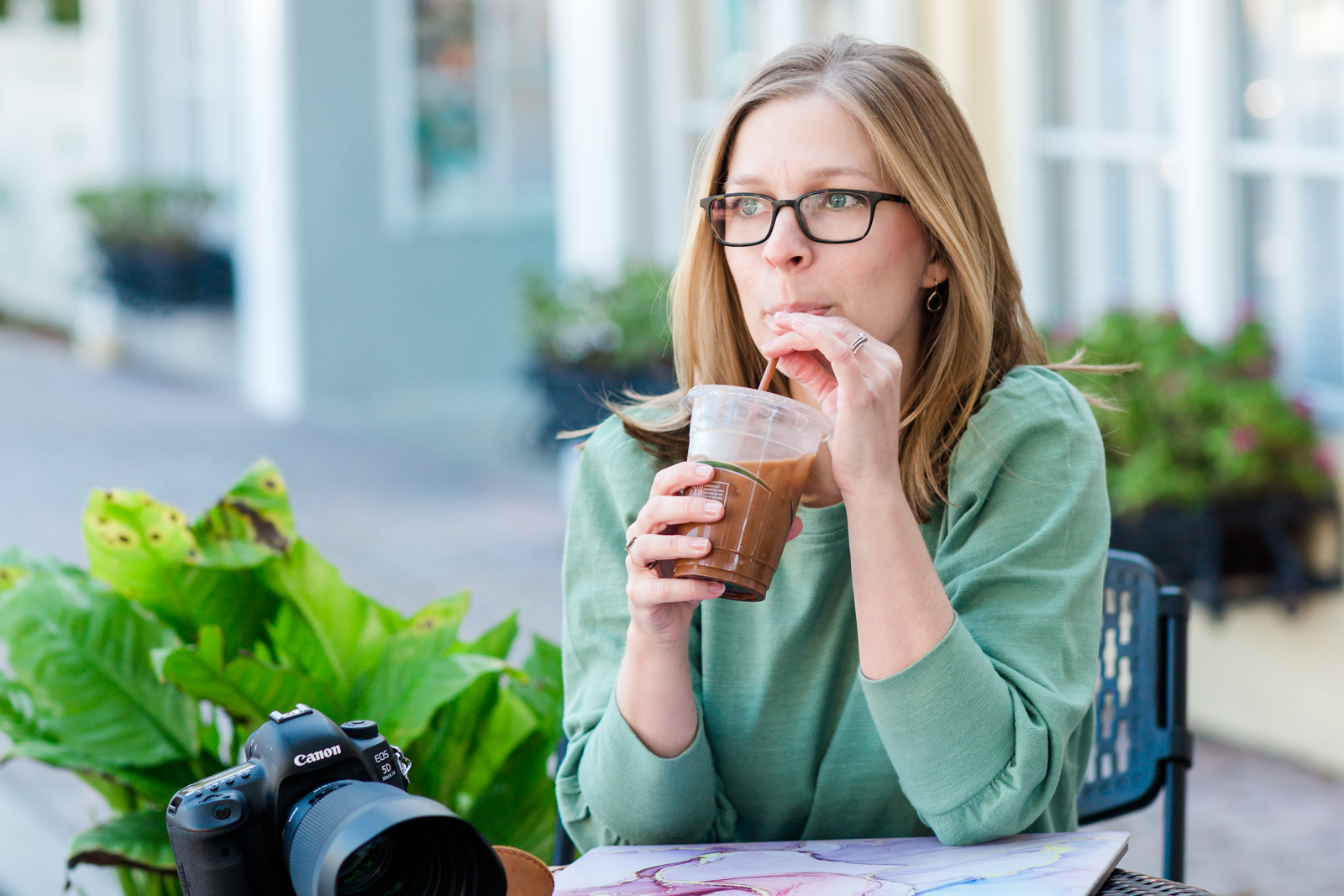 photographer drinking coffee