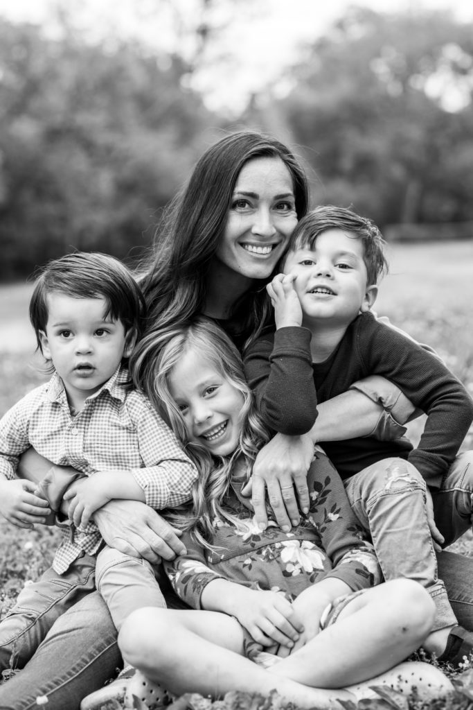 Back Yard Photoshoot – Tampa photographer travels to Nashville
