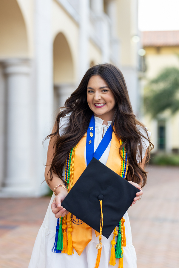 graduation pictures tampa bay