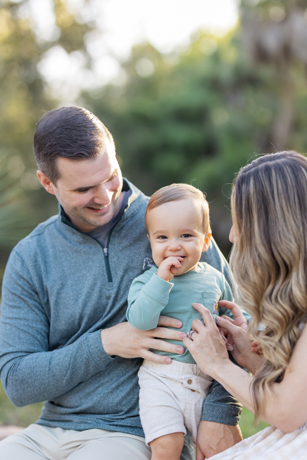 family photos with toddler